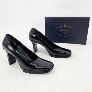 Vintage Prada Classic Black Leather Square Toe Block Heel Pump size IT 38.5